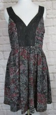 Staring at Stars Dress SZ 6 Gray Floral Lace Back Cut Out Urban Outfitters #7101
