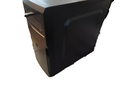 Custom Built PC - Picture 3 of 5