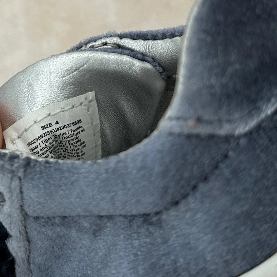 JANIE AND JACK 海军蓝麂皮绒运动鞋 4 码 学步儿童 — 第 3/4 张图片