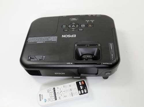 Epson PowerLite 1221 Projector H429A 2800 lumens 62 Lamp Hours - Picture 2 of 3