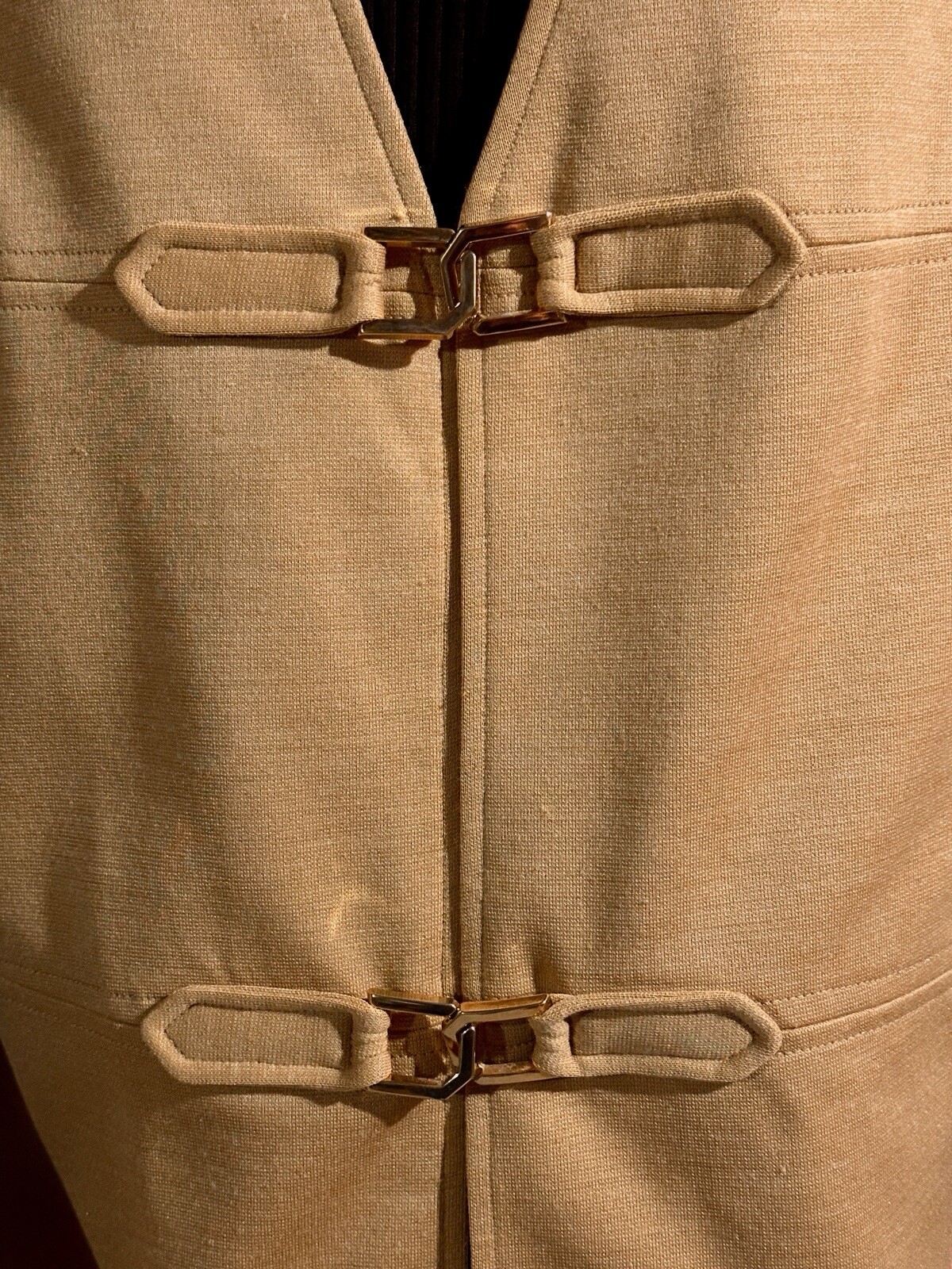 Picture 3 of 9