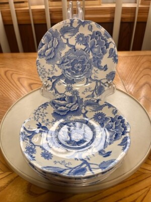 VINTAGE ENGLISH CHIPPENDALE JOHNSON ENGLAND BLUE AND WHITE 3/4