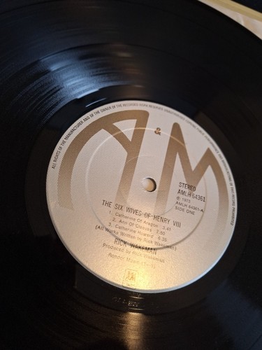 RICK WAKEMAN THE SIX WIVES OF HENRY VIII 8TH EX/EX A&M VINYL LPGATEFOLD SLEEVE - Picture 5 of 7