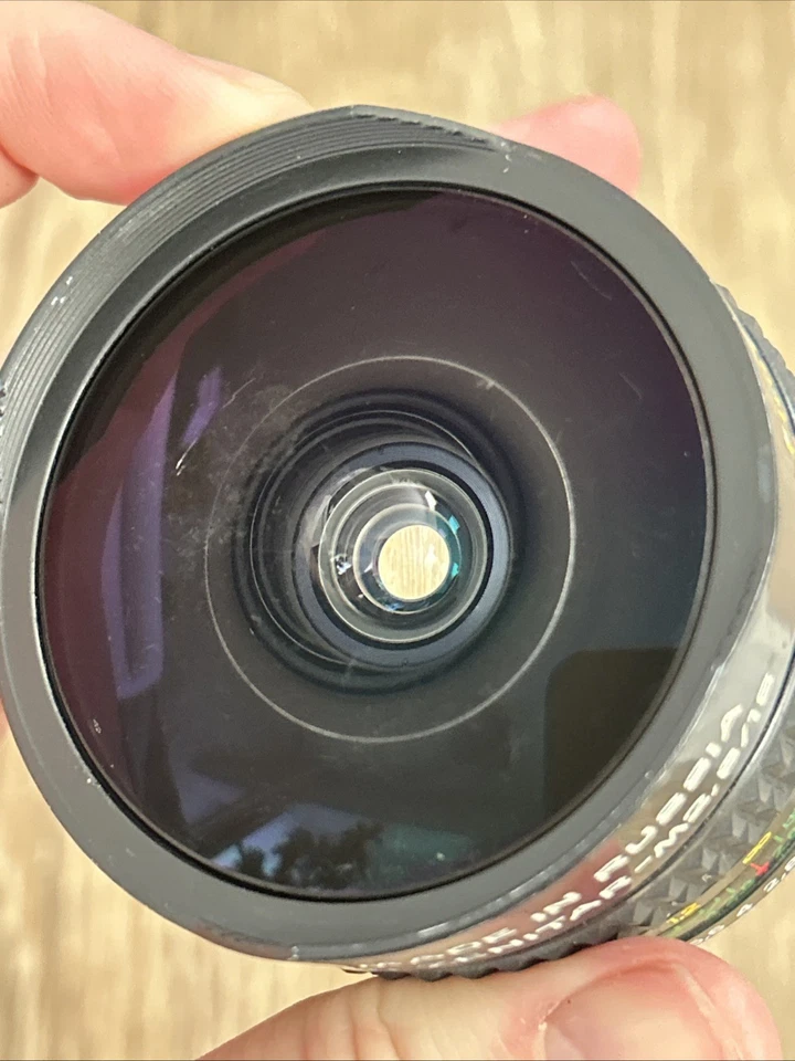 MC Zenitar-M 16mm f/2.8 Fishe-eye Ultra Wide Angle Lens M42  Mount Film Camera - Image 4 of 4