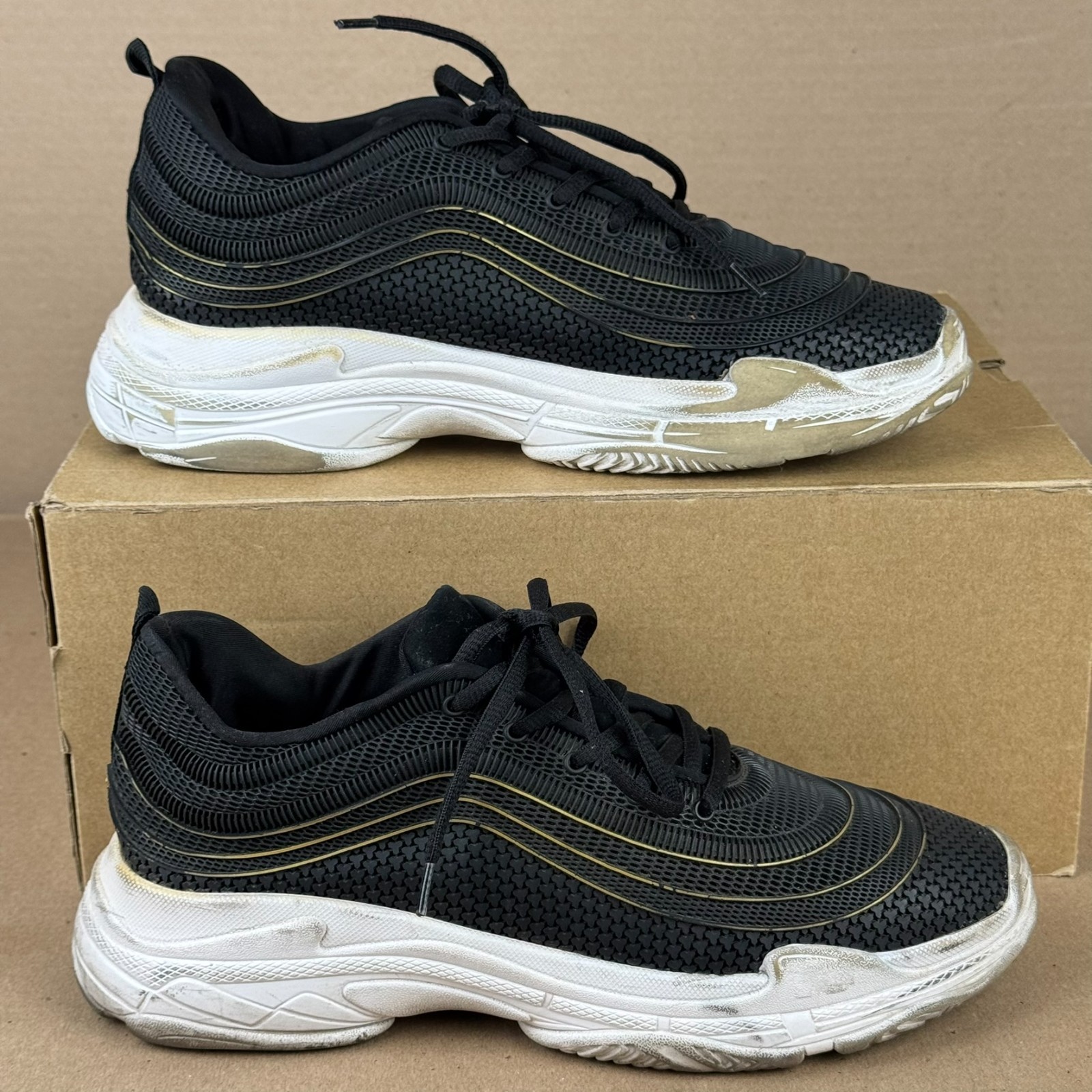 SIEVEN by Steve Madden Women&rsquo;s 10M Black Chunky Dad Sneakers