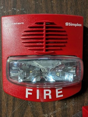Simplex Wall-Mounted Horn Strobe #4906-9127
