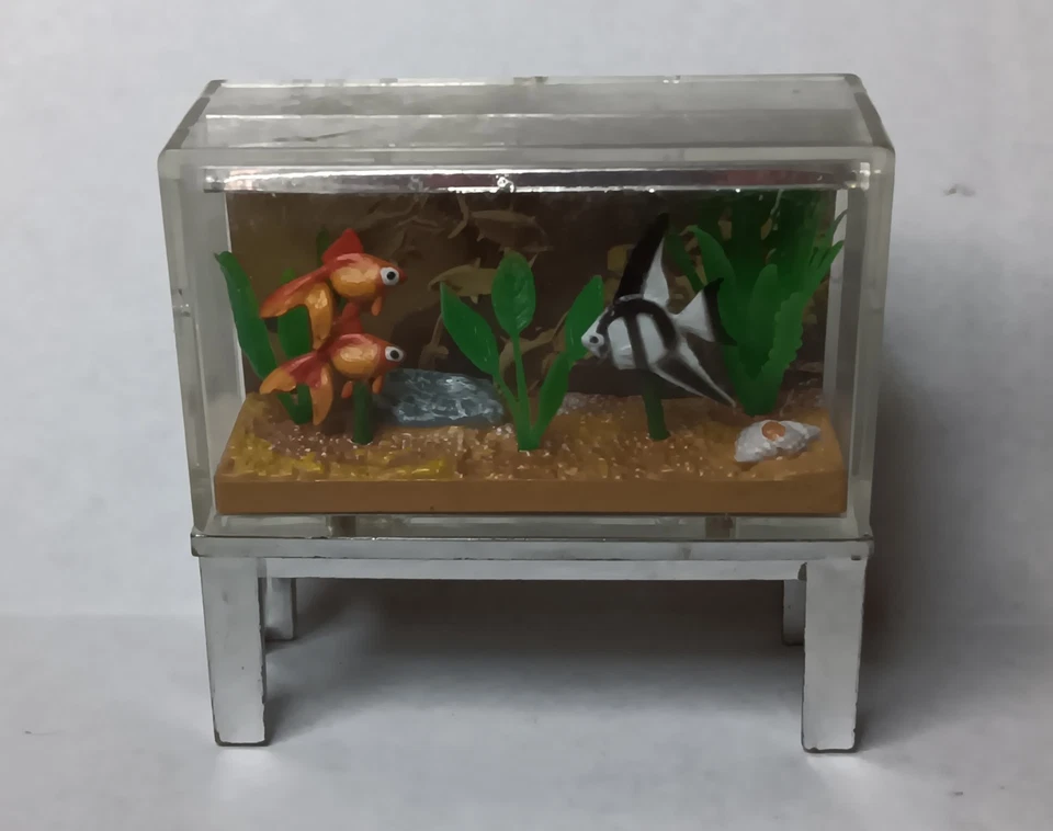 CASA DE MUÑECAS LUNDBY ACUARIO AÑOS 70 SIN CABLE Foto 3 de 4