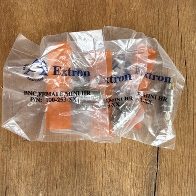 3 EXTRON BNC,FEMALE,MINI HR P/N: 100-253-XX ADAPTER CONNECTOR (108226-5 R) U37