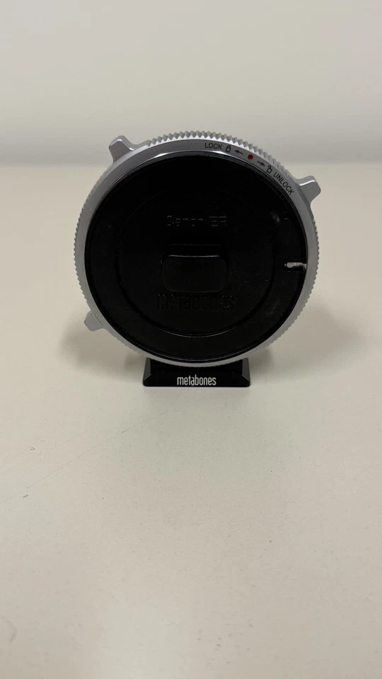 Metabones T Speed Booster Ultra 0,71x Adapter für Canon EF Objektiv mit Tasche - Bild 4 von 4