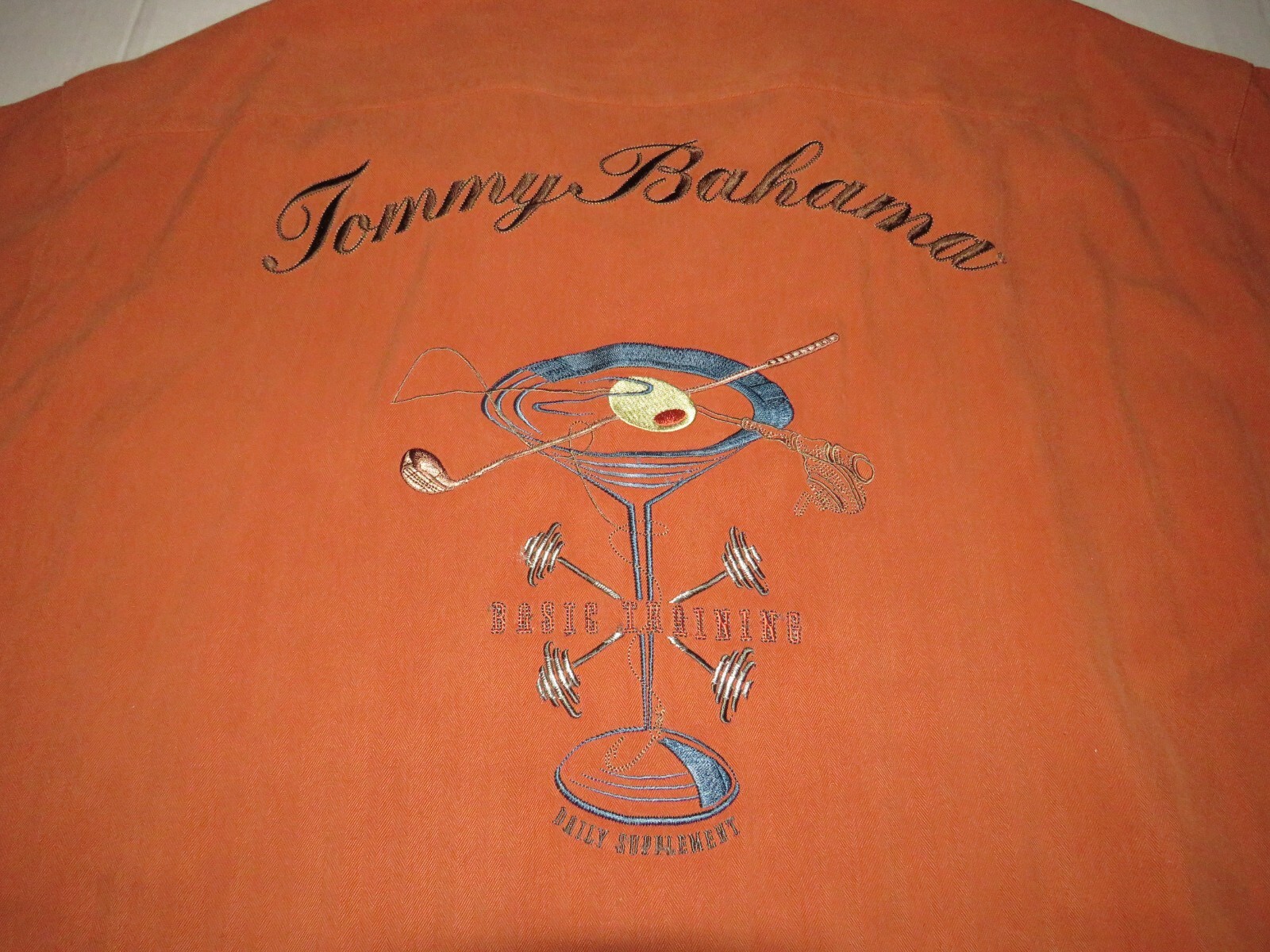 Tommy Bahama Silk Basic Training Daily Supplement… - image 1