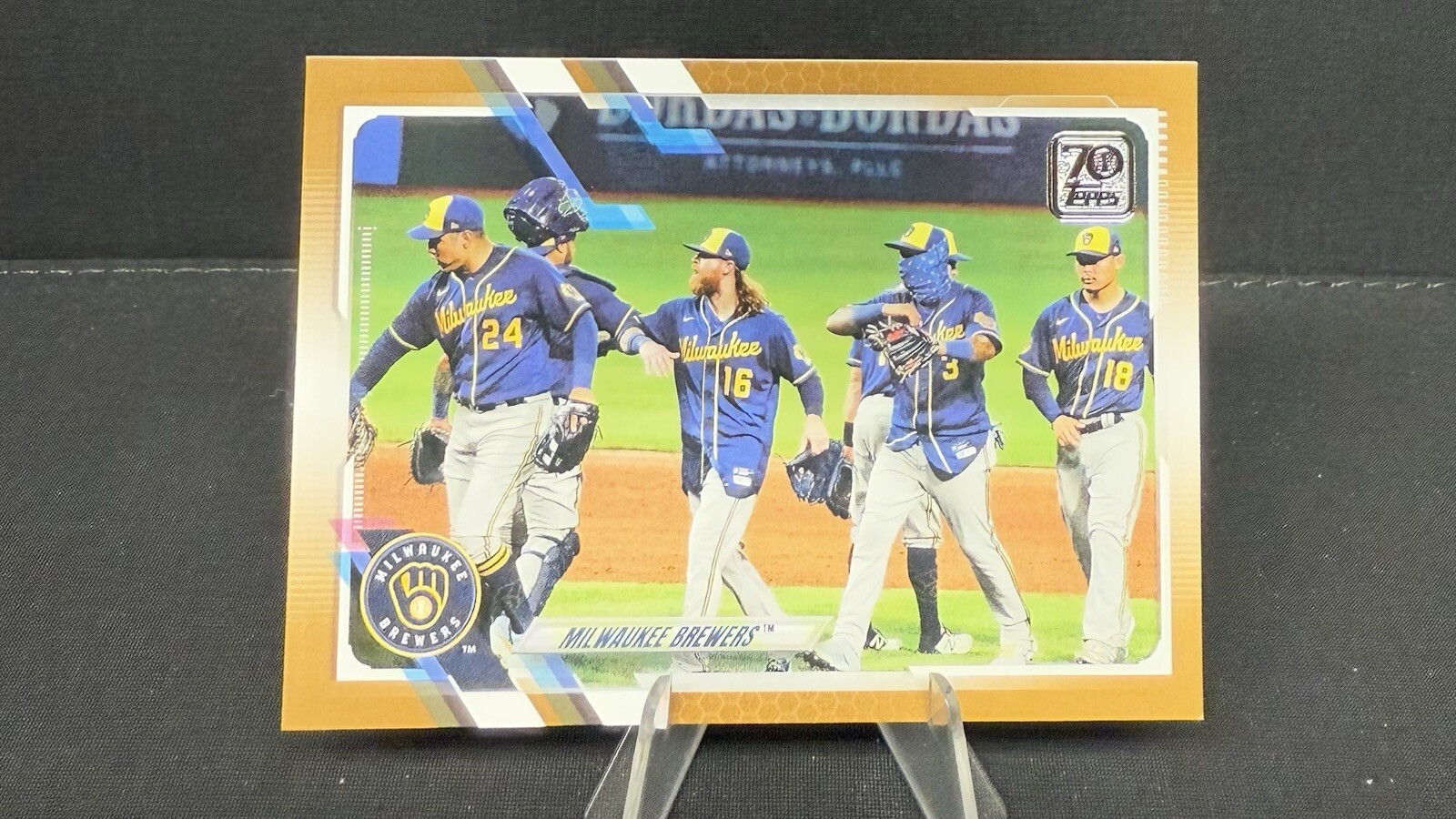 2021 Topps Series 1 - Milwaukee Brewers Team Card - #59 Gold Parallel #'d /2021