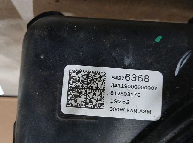 Chevrolet Silverado 1500 2019-2023 conjunto de ventilador de refrigeración Foto 2 de 2