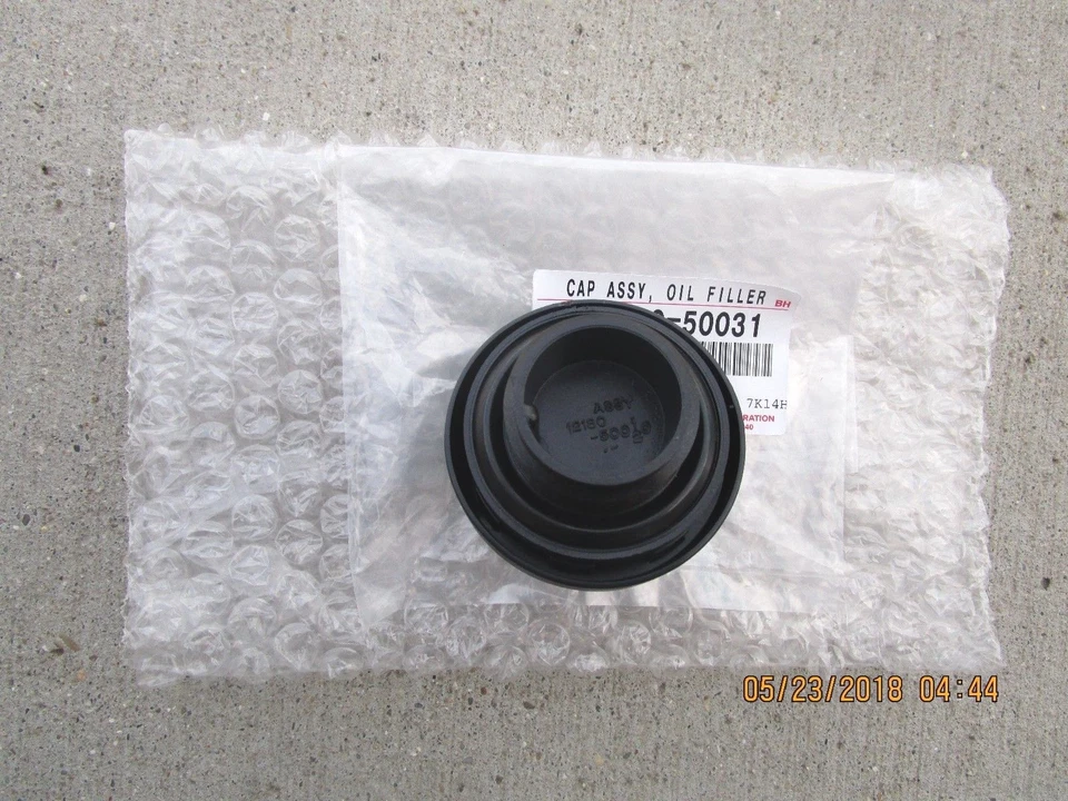 98-07 LEXUS GS400 4.0L V6 GS430 4.3L TAPA DE LLENADO DE LÍQUIDO DE ACEITE DE MOTOR OEM NUEVO Foto 2 de 2