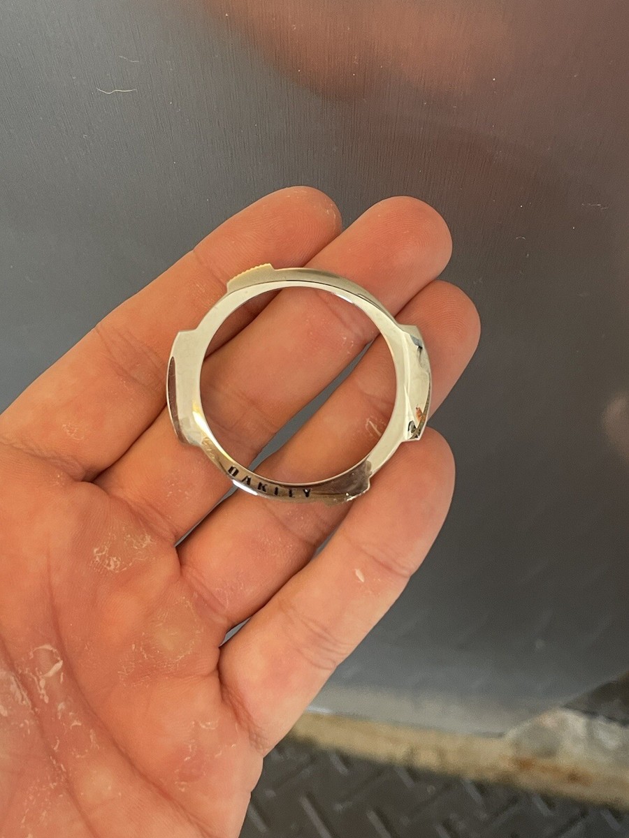 Oakley Kill Switch Polished Bezel | eBay display picture 3