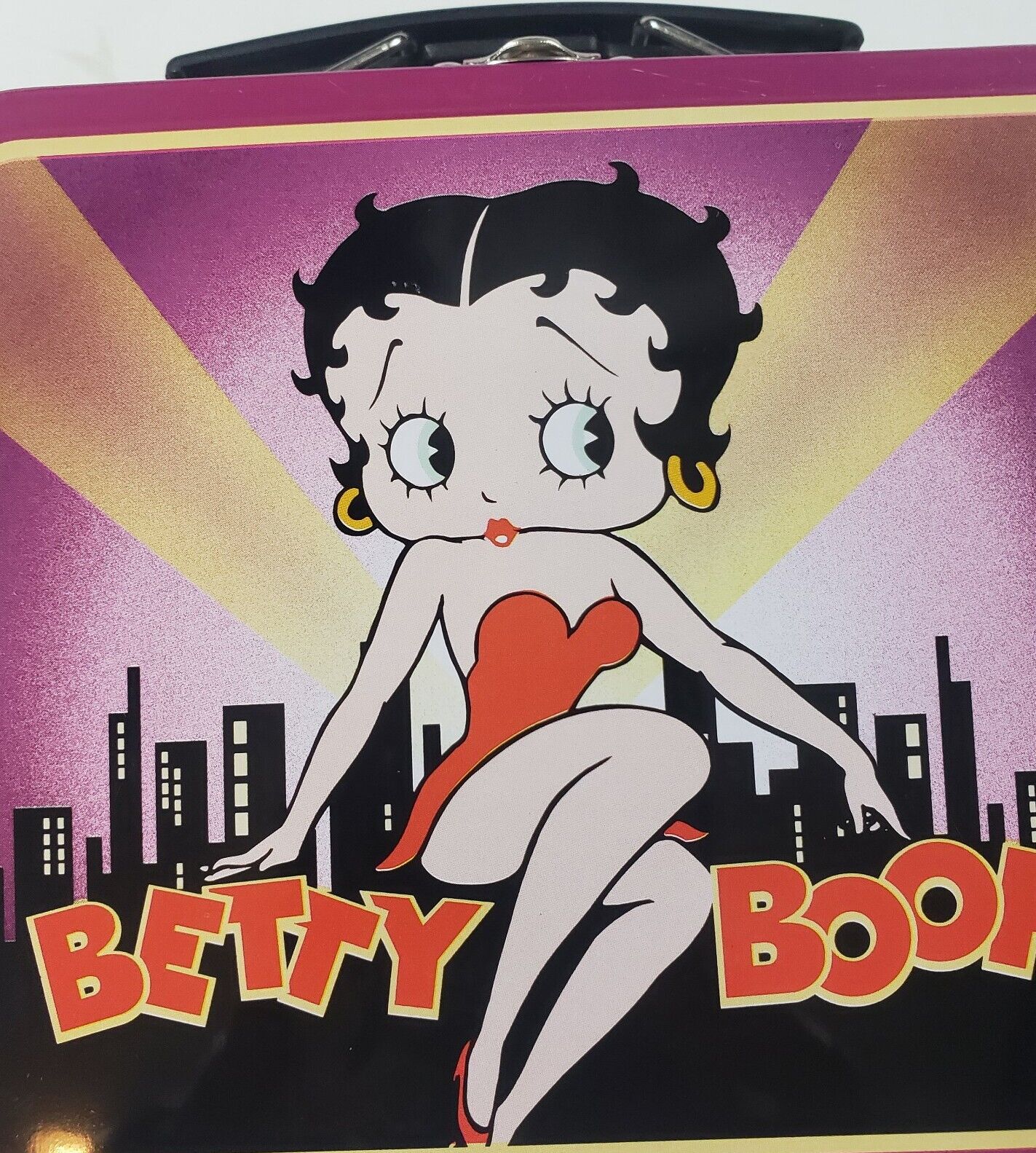 Vintage 1997 Betty Boop Mini Lunch Box Tin Collectible Display  5.5