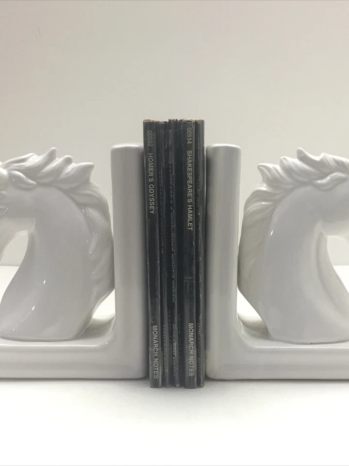 Lot of 5 Monarch Notes - Image 3 of 4