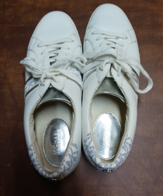 Michael Kors Women's White Silver Lace Up Sneakers Size