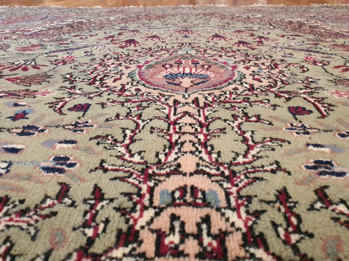 Exquisite Early 1940's Antique Wool Pile Sage Green Color Rug 7x10ft - 第 8/8 張圖片