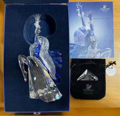 Swarovski Crystal Magic of Dance 2002 Isadora And Paperweight Set
