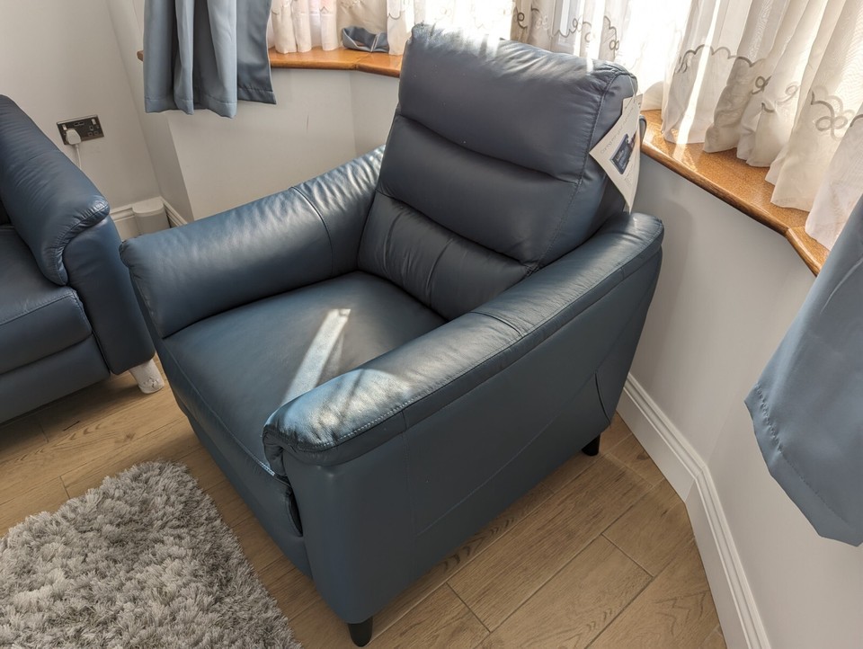 Harveys Blue Leather Reclining Sofa 1Seater Excellent Condition eBay