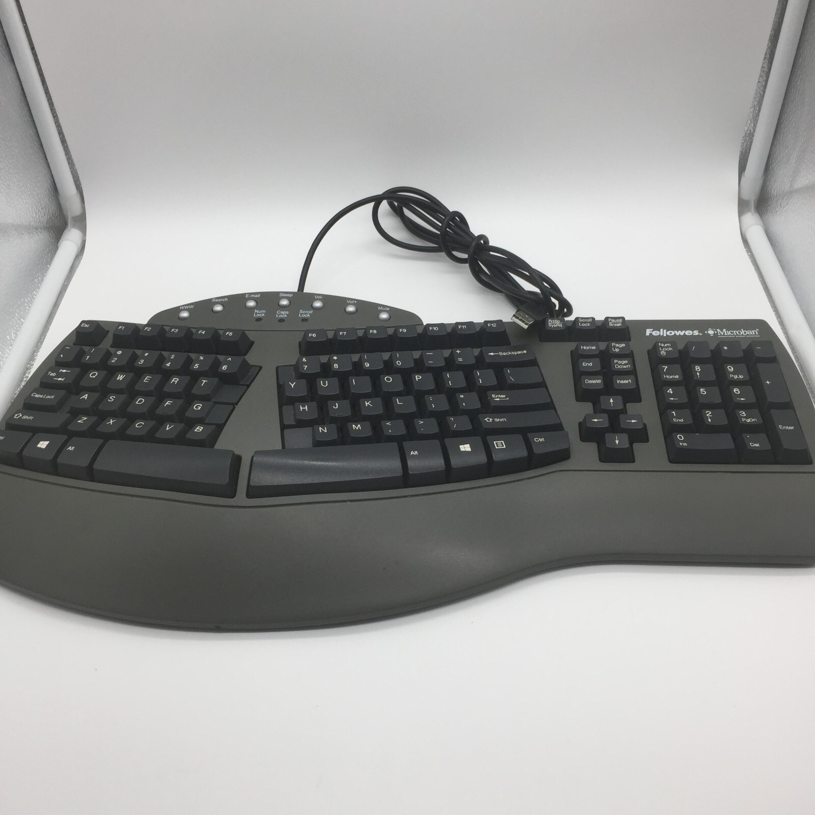 Fellowes Microban Ergonomic Wired USB Keyboard  KU-9938 / 98915 Free Shipping