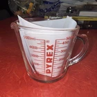 Vintage Pyrex 516 Red Letter D-Handle 2-Cup 16 oz Liquid Glass Measuring Cup USA