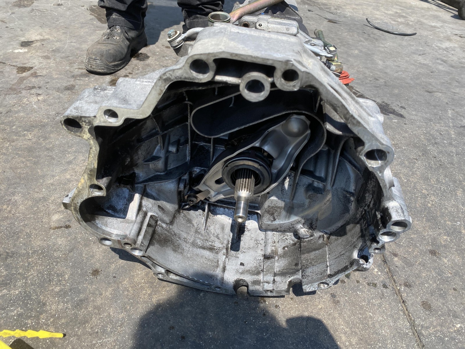 CAMBIO MANUALE COMPLETO PER AUDI A4 Berlina (8E) AVF, AWX Diesel 1900 (00>04)