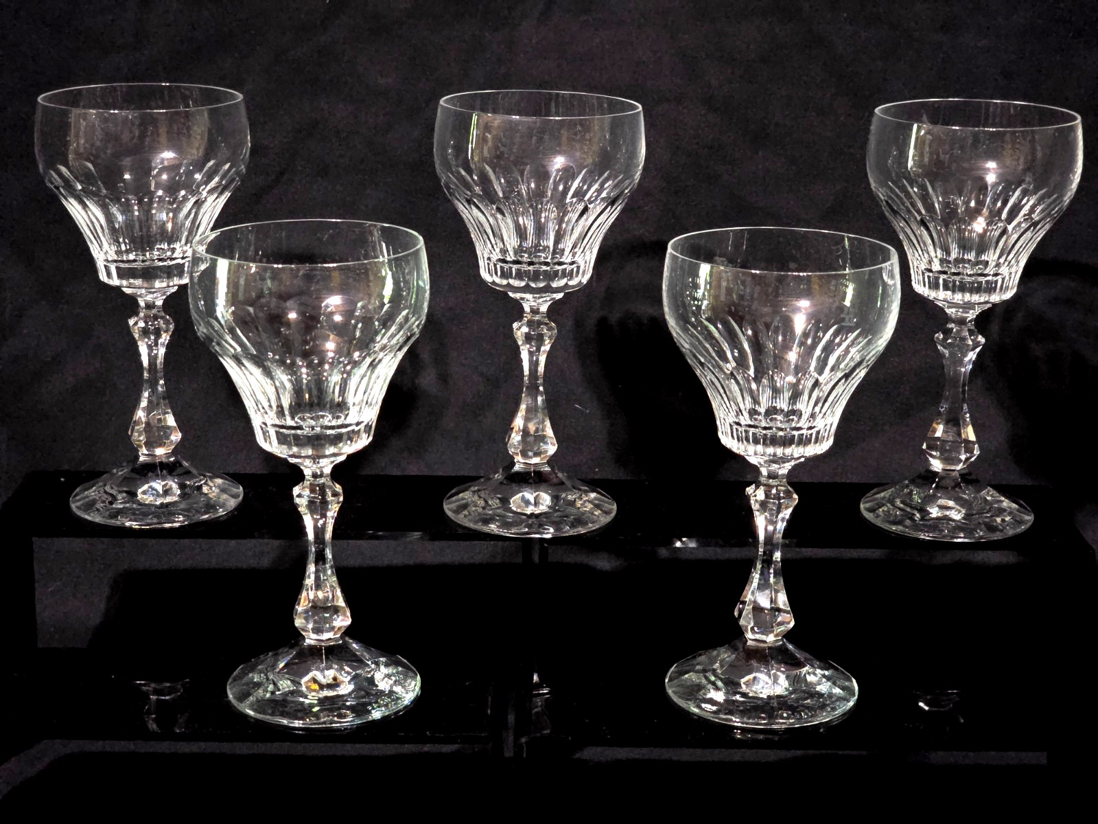 Vintage SCHOTT-ZWIESEL 8 Ounce Crystal ALMERIA Claret Wine Glass - Set Of 5