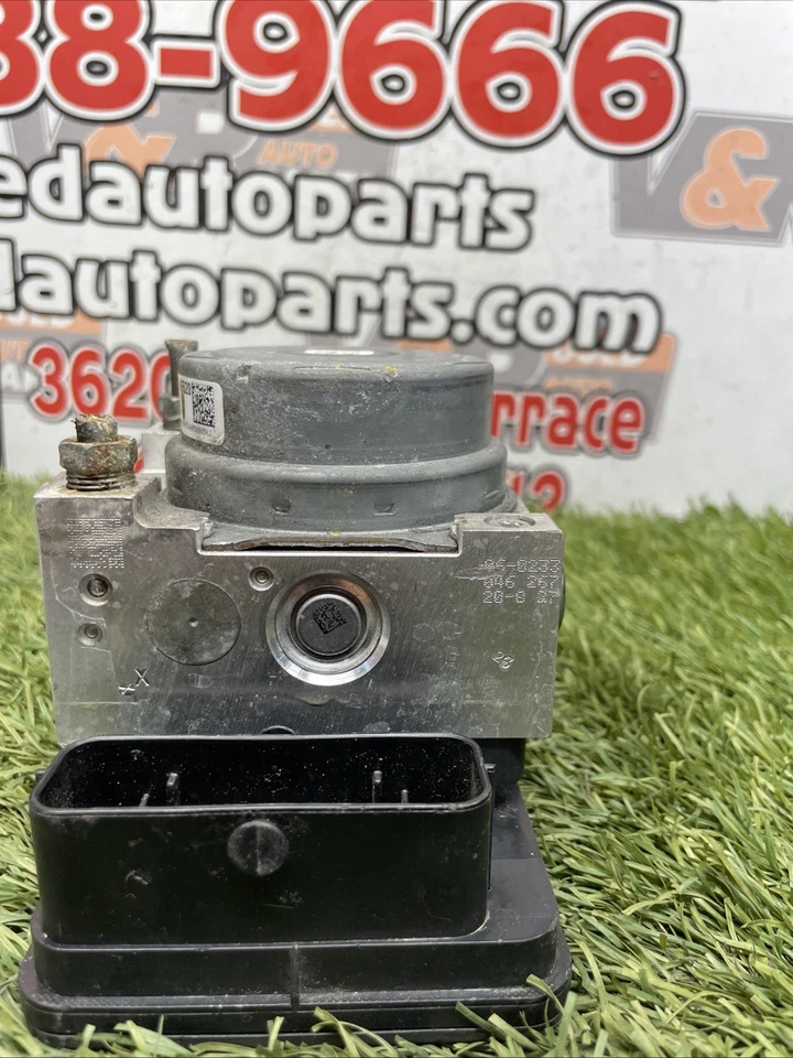 ✅ Bomba TOYOTA YARIS IA ABS 2017 PN:DB1A437A0 OEM Foto 4 de 4