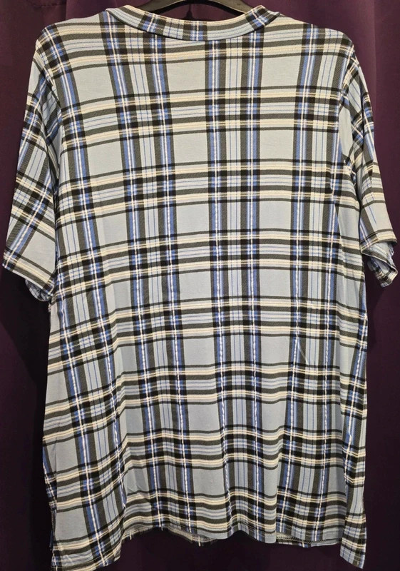 YOURS Plaid Short Sleeve T-Shirt - Size 18 - NWOT image 3