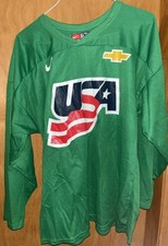 NIKE TEAM USA MENS GREEN 22 XL HOCKEY   JERSEY B62 