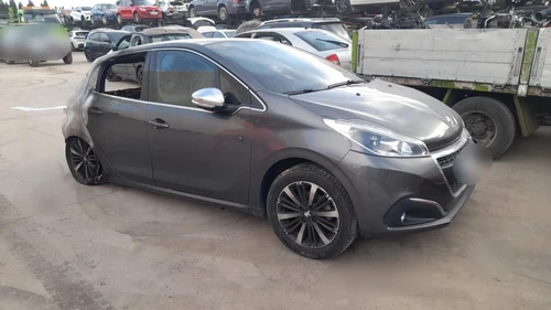 9677952180 Panneau Frontal pour PEUGEOT 208 Style vente en gros 2018 1076387