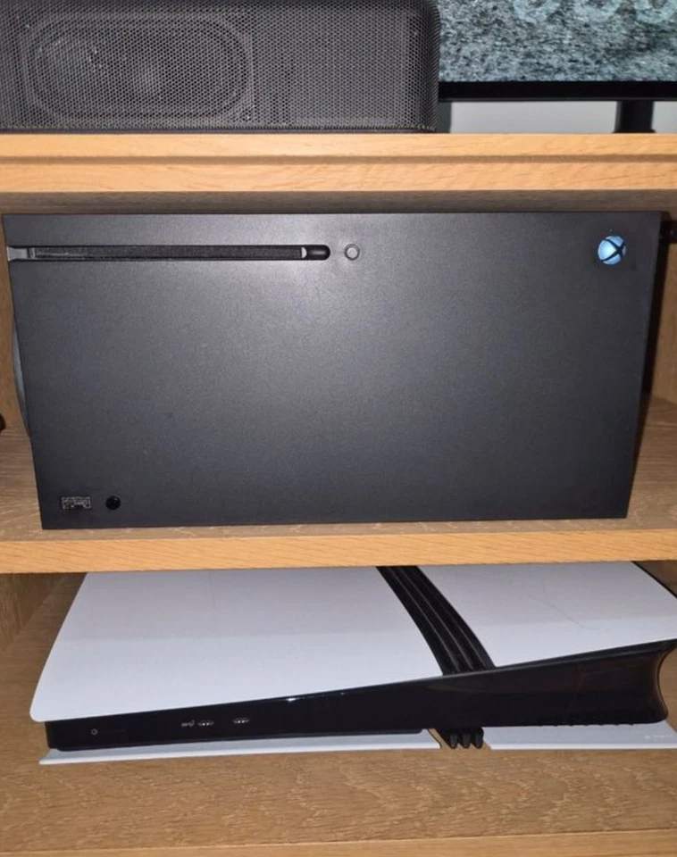 Microsoft Xbox Series X, photo 2 sur 4