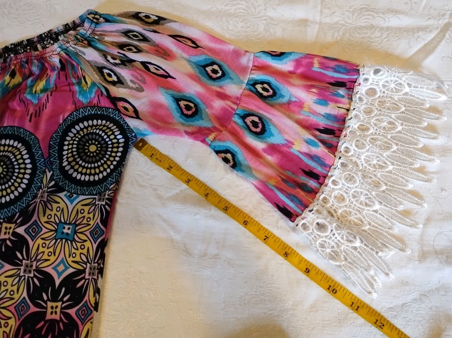 Win Win Half Sleeve Tunic Top Women's Small/Medium Lace Accent Boho