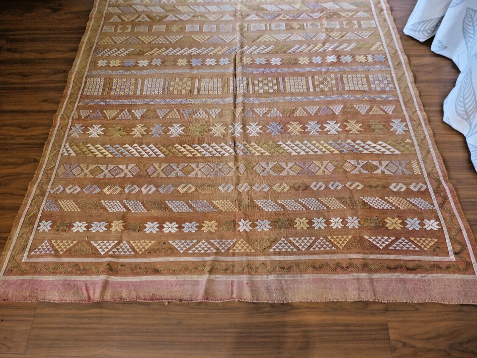 Tapis Kilim berbère en soie sabra fait main 250x140 cm - Photo 2/4