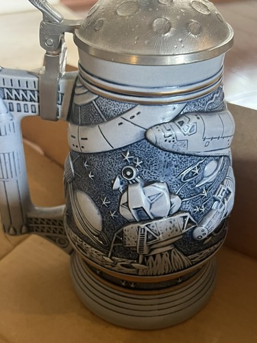 Birra vintage Avon 1991 Conquista dello spazio Stein nuova con scatola - Foto 3 di 9