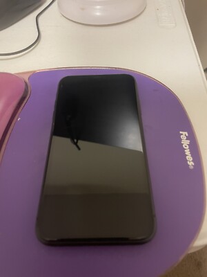 iphone 11 unlocked 64gb black TikTok/capcut