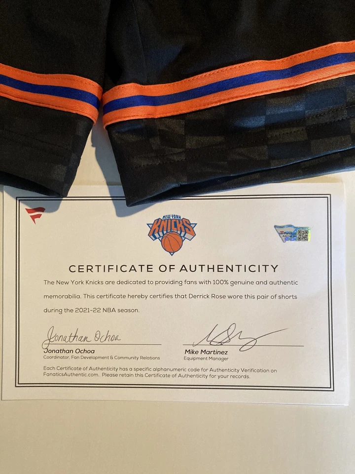 Pantalones Cortos Derrick Rose New York Knicks 2021-22 Juego Usados Fanatics Certificado de Autenticidad Edición Ciudad Foto 2 de 4