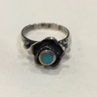 Vintage Turquoise Inlay Flower Shaped Ring Silver Tone Size 7