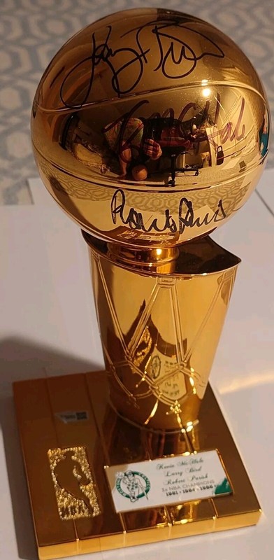 NBA BOSTON CELTICS LARRY BIRD, KEVIN MCHALE, ROBERT PARISH Autograph Gold Trophy