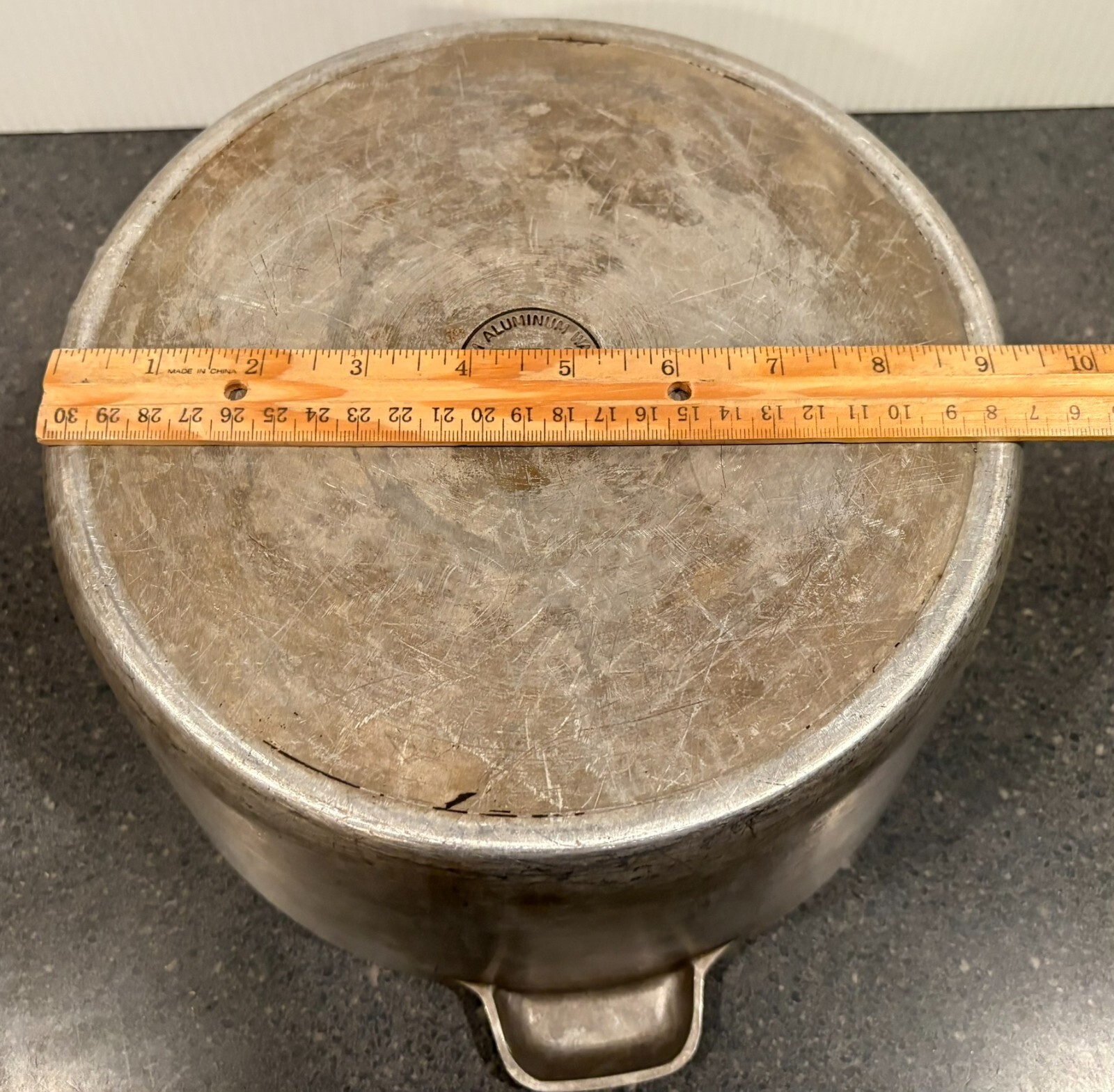 Vintage GEM Aluminum Ware Los Angeles heavy Roaster Dutch Oven with Lid