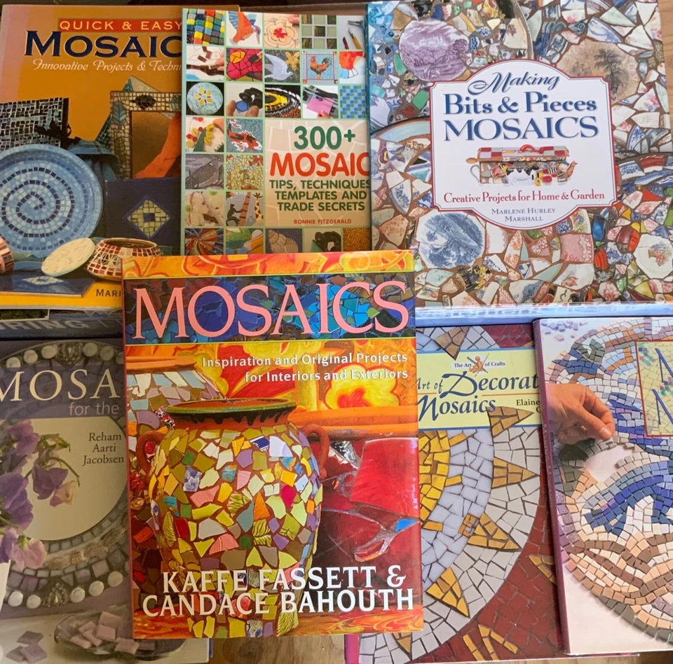 15 hardcover and softcover books on the craft of mosaic making. - Image 4 of 4