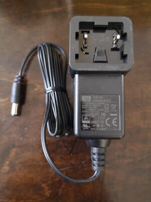 Mean Well GEM30I15-P1J Medizinisches Netzteil Adapter 240V/1A AC auf 15V/2A DC