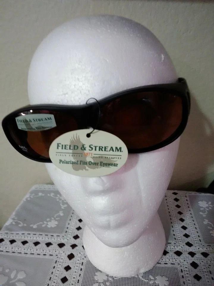 FIELD & STREAM POLARIZED SUNGLASSES*FITS OVER EYEWEAR*SIZE M/L GLASSES & CASE - Image 4 of 4