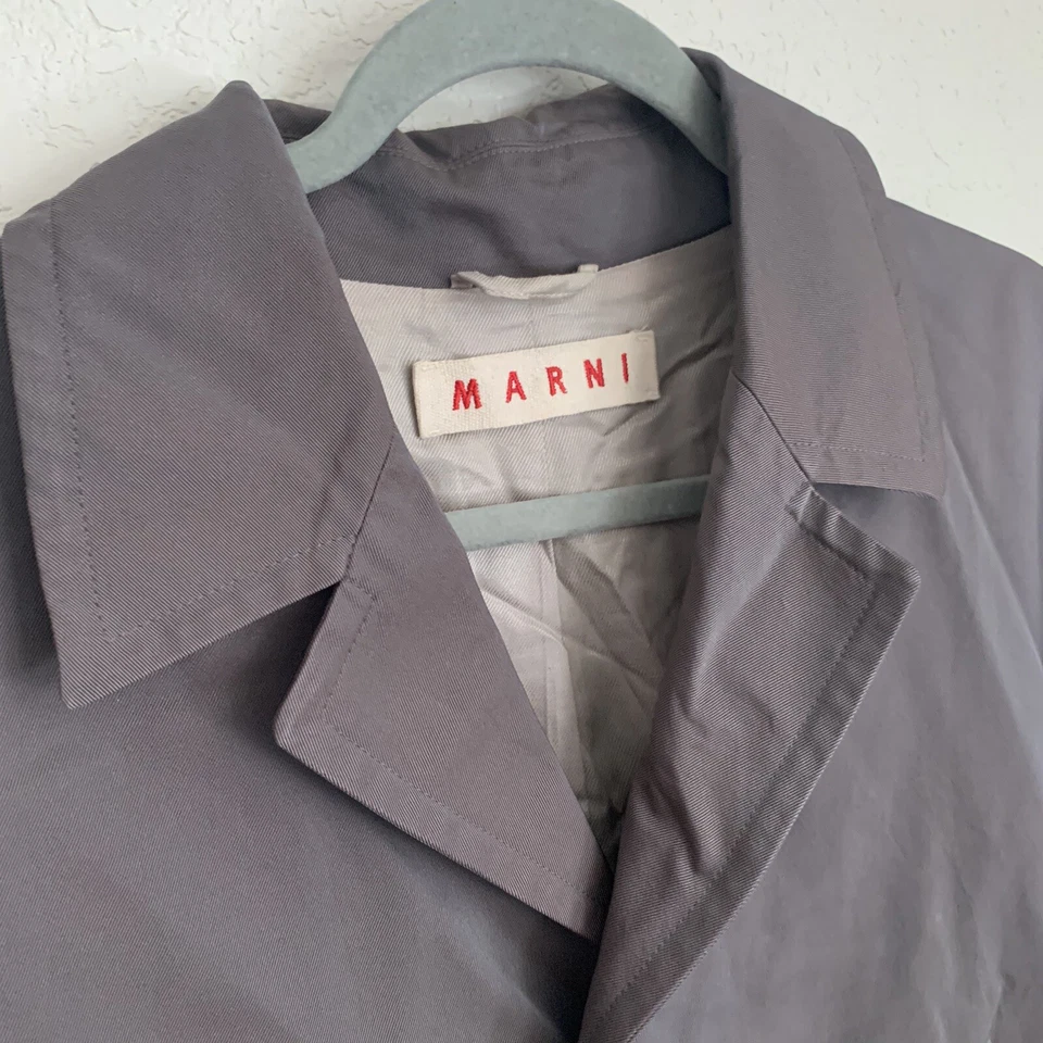 ABRIGO DE COCHE MARNI GRIS 50 PITTI UOMO PARA HOMBRE RARO TRINCHERA BOTÓN INVISIBLE BOLSILLOS ESPÍA Foto 3 de 4