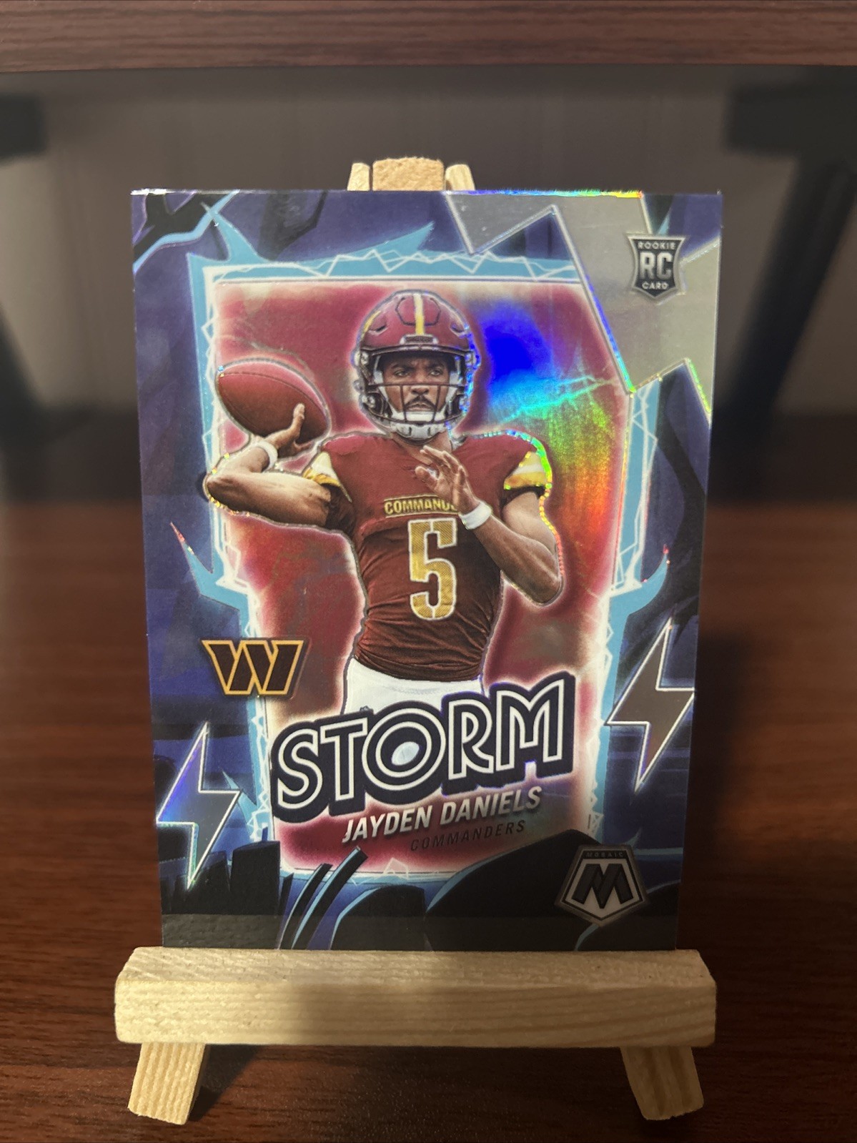 2024 Panini Mosaic - Storm Jayden Daniels #1 Silver Prizm (RC)