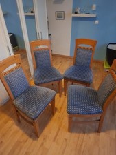 Küchenstühle Und Tisch Kiefer Massiv.Tisch 90x90cm Mit normalen Gebrauchsspuren