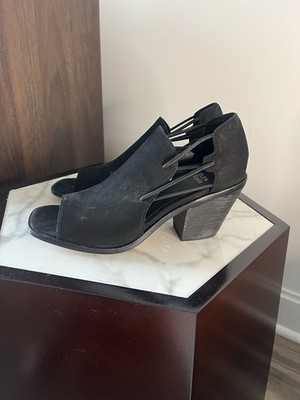 EILEEN FISHER Nikki Black Tumbled Nubuck Peep Toe Booties US 9.5 Block Heels