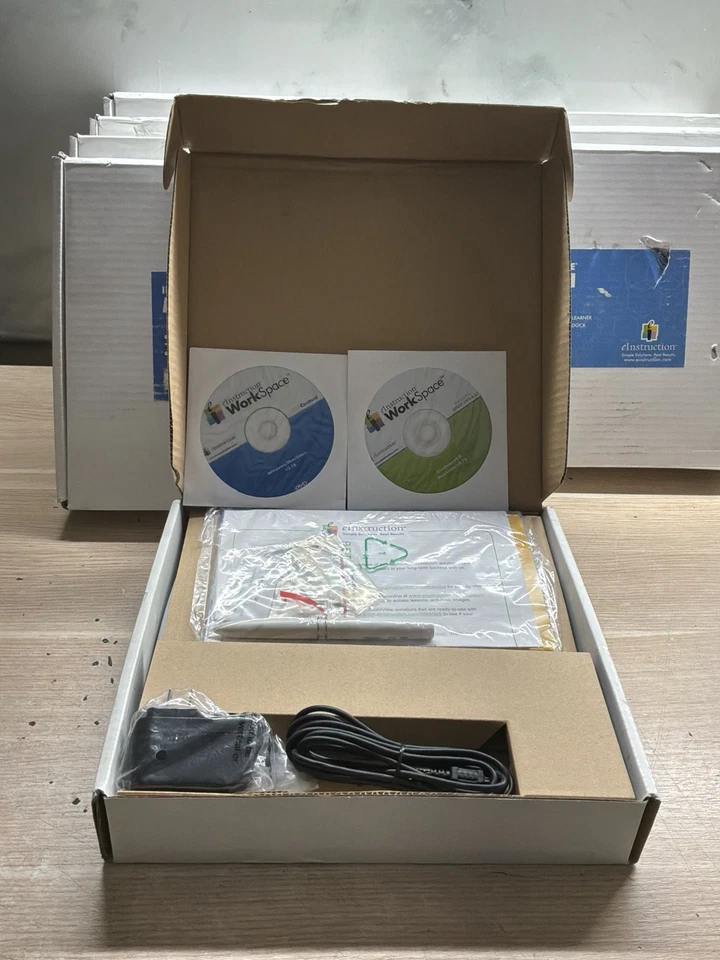 8  New eInstruction Interwrite Mobi IP500 Wireless Interactive  Tablet/JUA3041 - Image 4 of 4