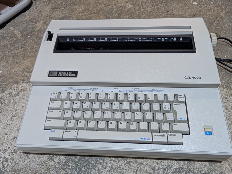 Smith Corona CXL 4000 Electric Typewriter (Tested & Working)